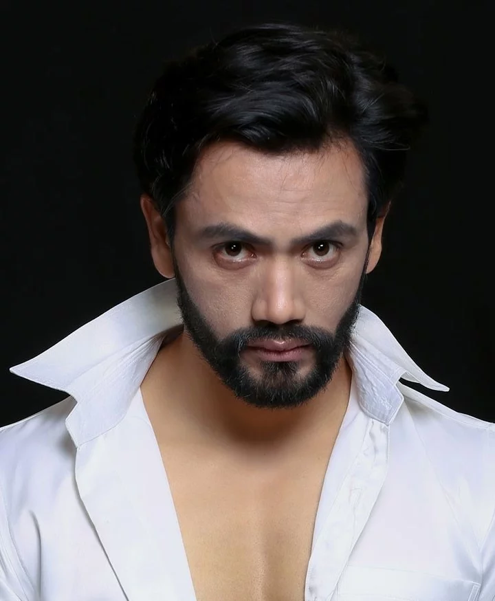 Tej Giri